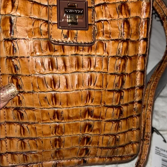 (Fairly New)Brahmin Tan Crocodile Embossed Marley brown leontyne Crossbody Bag - Picture 2 of 5
